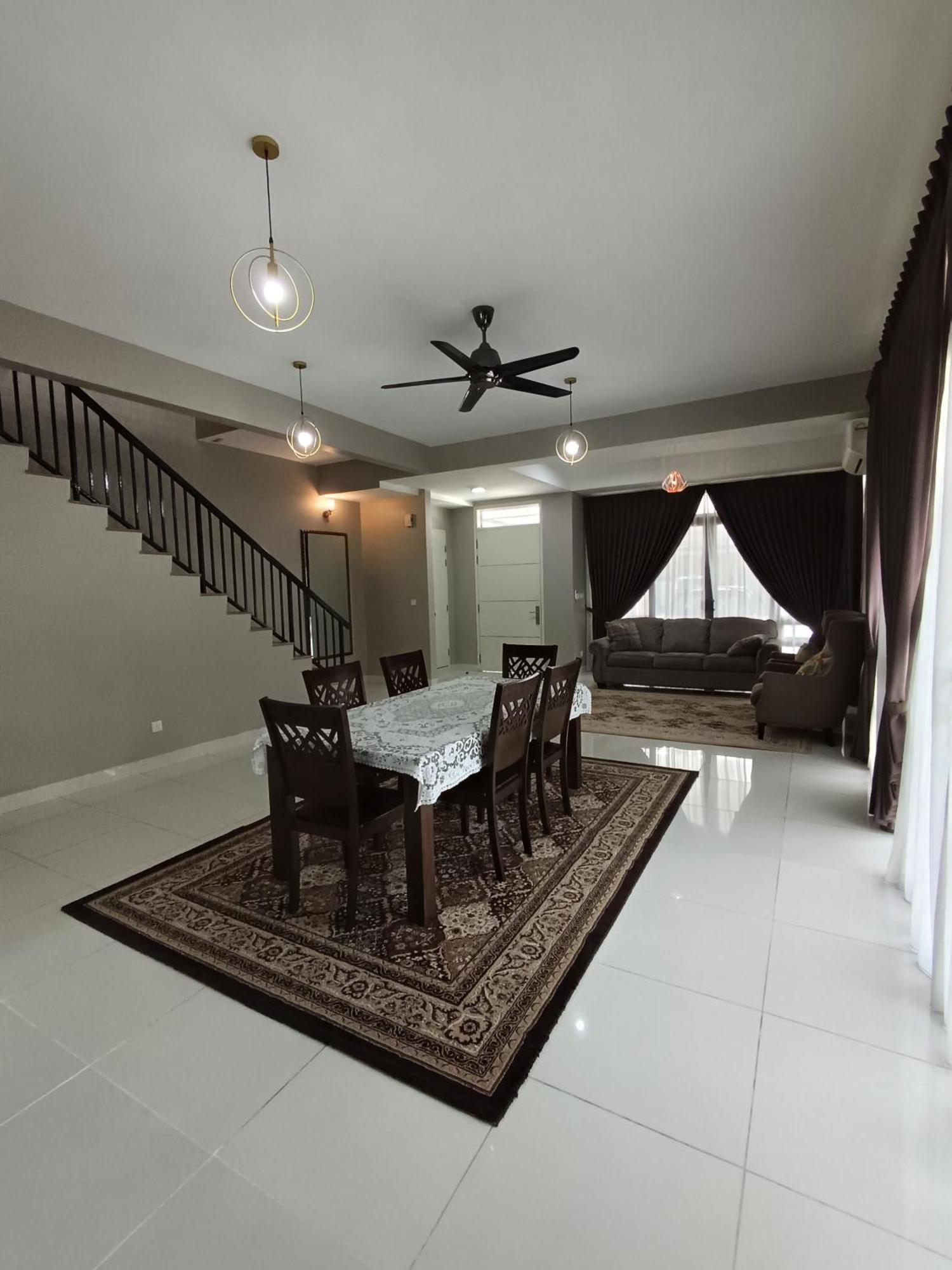 Pinevalley Homestay Putrajaya Presint 12 Zewnętrze zdjęcie
